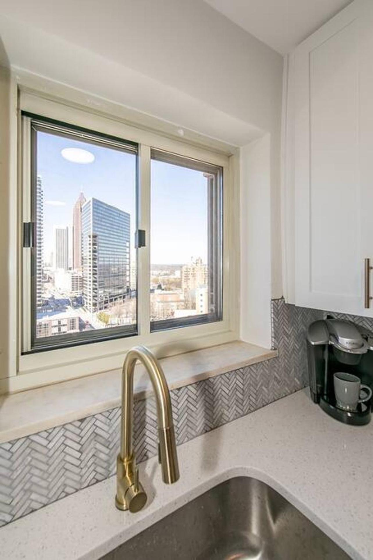 Stayatl High Rise Condo Downtown Atl With Views แอตแลนตา ภายนอก รูปภาพ